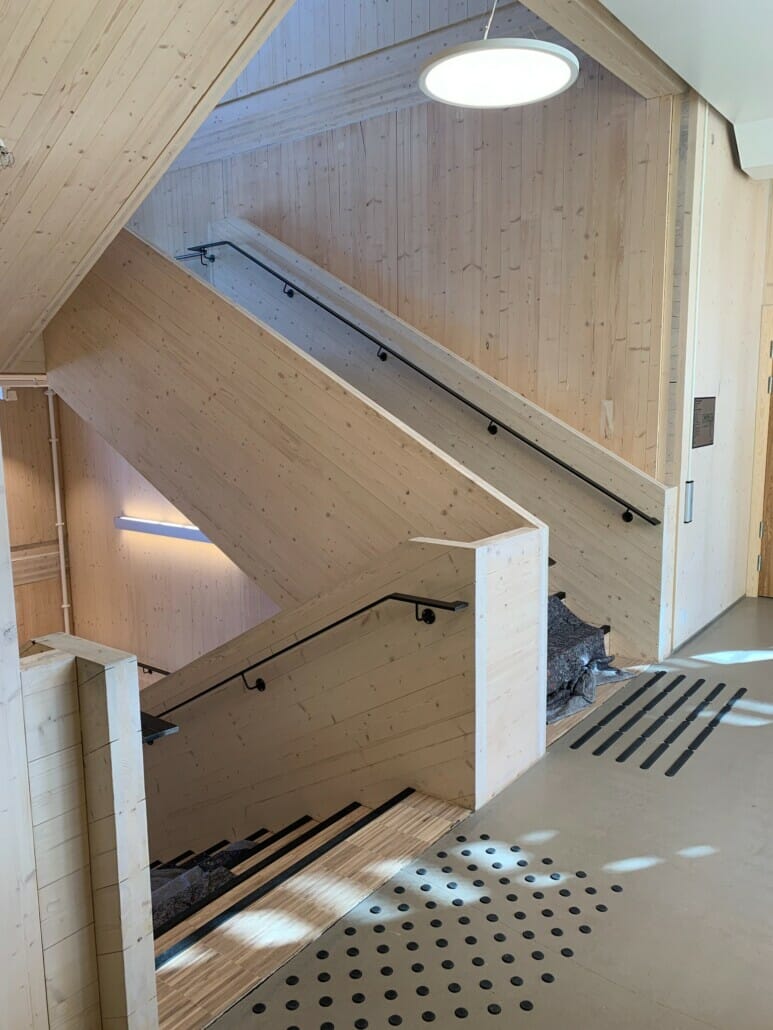 Brandengen Skole i massivtre Brandengen Skole i massivtre