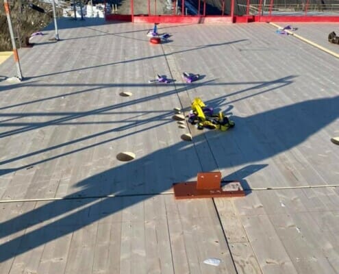 Detaljer under bygging på tak, foto.