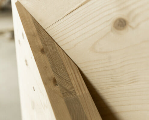 Splitkon_Has-Gei-24 Detaljbilde av massivtre planke, foto.