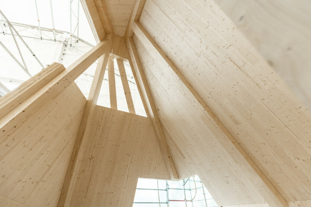 Splitkon_Has-Gei-8 Takkonstruksjon i massivtre i Geitemyrsveien, foto.