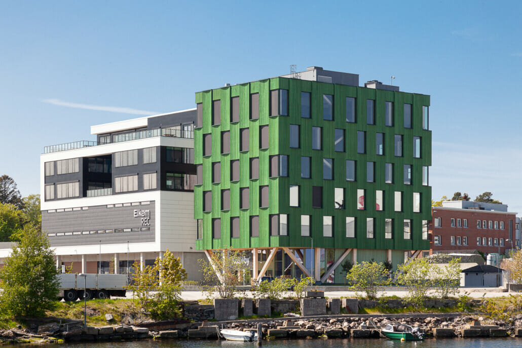 Lumber Teknopark i massivtre, foto.