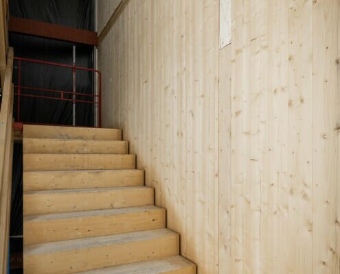 Splitkon_Tåsen-21 Innvendig trapp under bygging, foto.