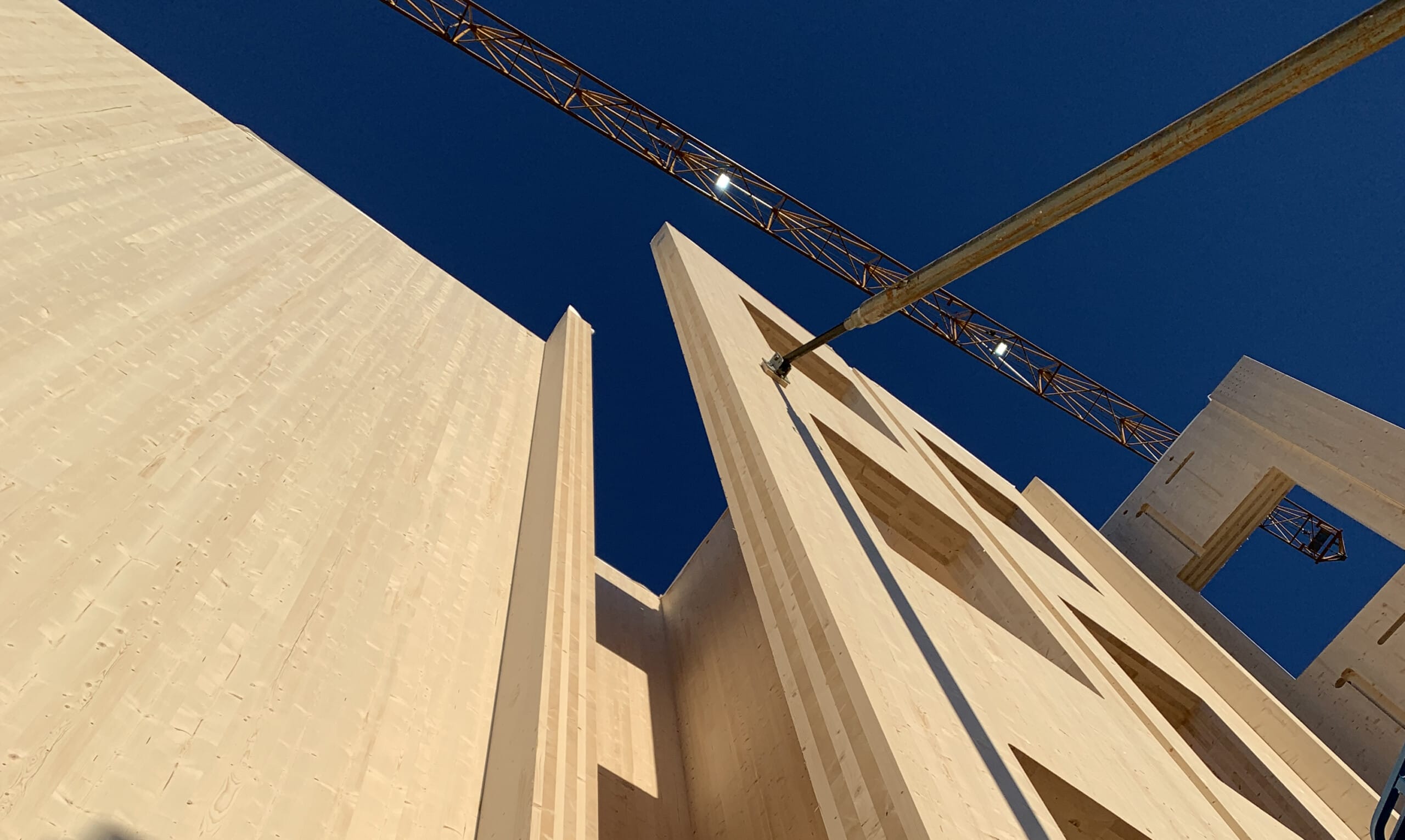 Massivtre levert av Splitkon